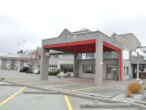 Ramada by Wyndham Abbotsford Hotels in Abbotsford
