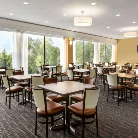 Travelodge by Wyndham Sydney
