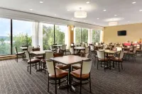 Travelodge by Wyndham Sydney - Frühstück