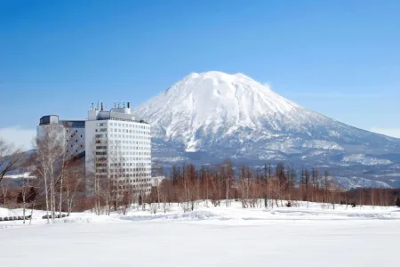Hilton Niseko Village Отели рядом с достопримечательностью «Hirafukogen Central Park»