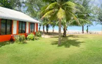 Burapa Beach Resort Chaolao Hotels in Tha Mai