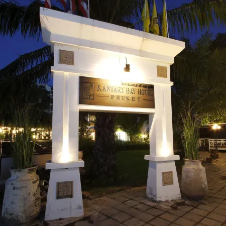 Kantary Bay Hotel Phuket Отели рядом с достопримечательностью «Залив Макхам»