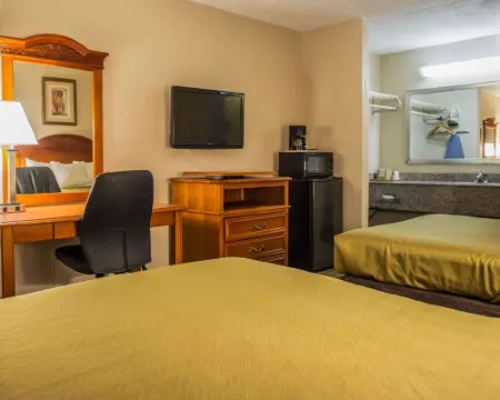 Econo Lodge Panama City St Andrews