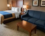 Comfort Inn Crystal Lake - Algonquin Hotels in Crystal Lake