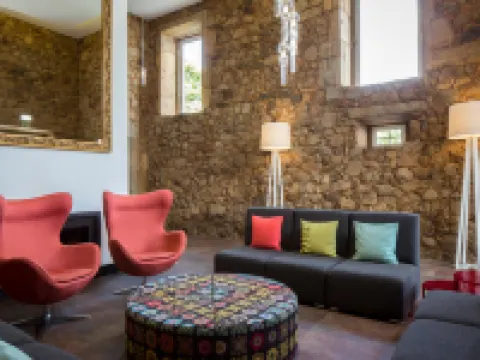 Cerca Design House Fundão otelleri