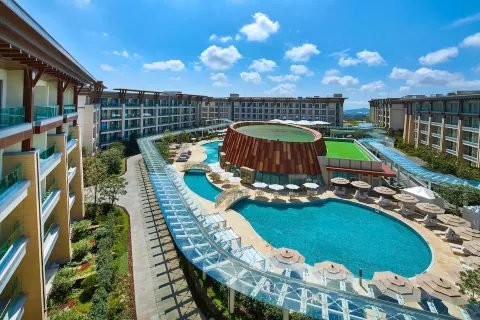 Marriott Jeju Shinhwa World Hotels & Resorts