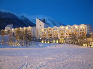 루스쓰 리조트 호텔 & 컨벤션