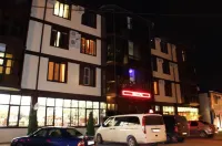 Chetyre Sezona Hotel