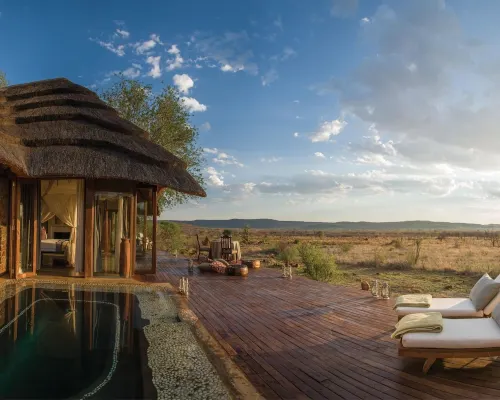Madikwe Hills Hotels in Zeerust