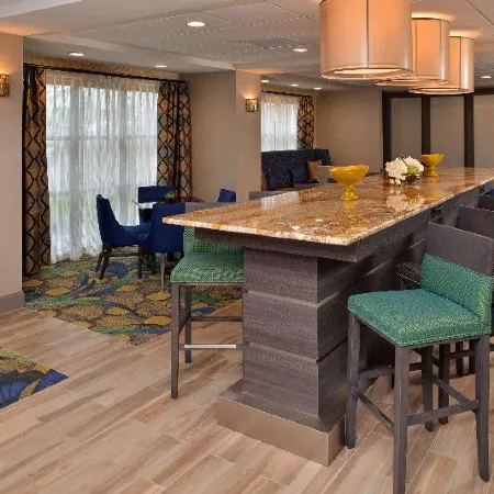 Hampton Inn Broussard-Lafayette Area Отели в г. Брассард