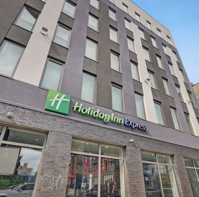 Holiday Inn Express - Brooklyn - Bushwick , an IHG Hotel-New York Updated  2023 Room Price-Reviews & Deals 