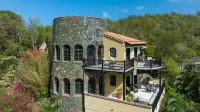 Peter Bay Gatehouse