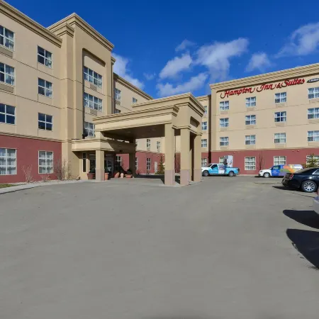 Hampton Inn & Suites by Hilton Edmonton International Airport