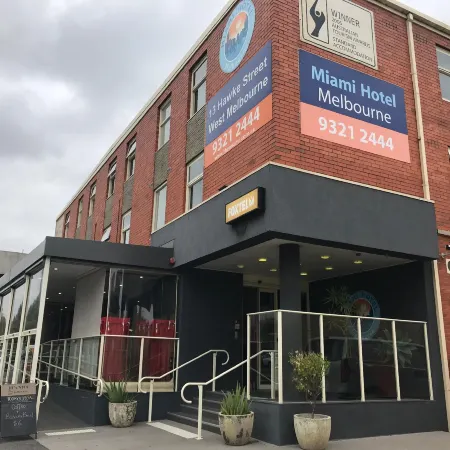 Miami Hotel Melbourne