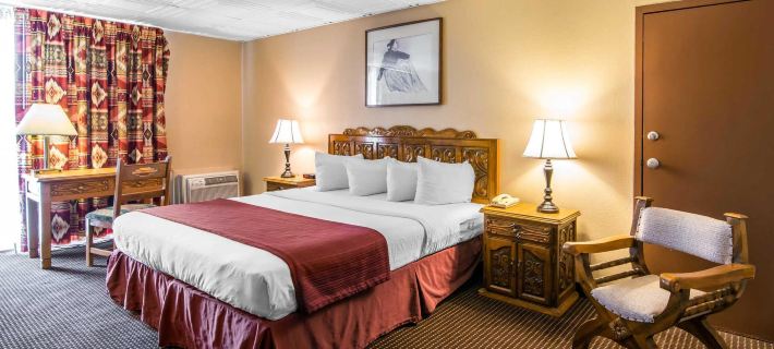Quality Inn Hotels in Taos