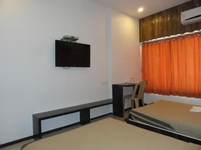 Hotel Raj