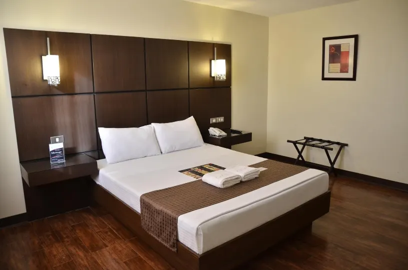 The Grande Suites