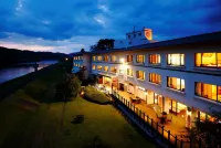 Hitoyoshi Onsen Ryokan Suiranrou Hotels in Hitoyoshi