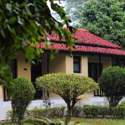 Bardia Forest Resort Hotel Exterior