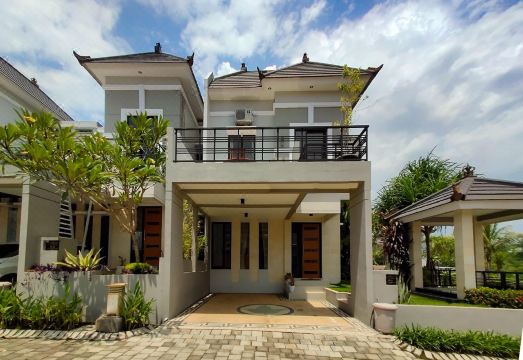 Golden Leaf Villa - Housity