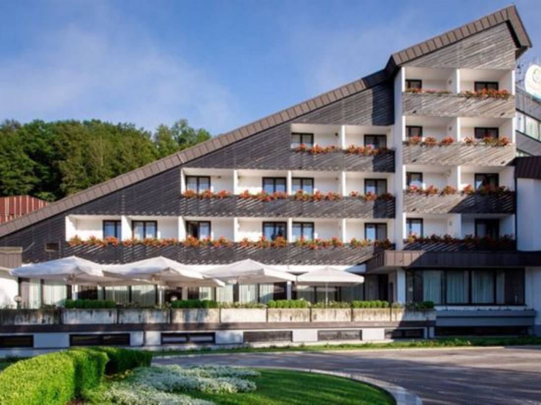 Terme Olimia - Hotel Breza-Podcetrtek Updated 2022 Room Price-Reviews &  Deals | Trip.com