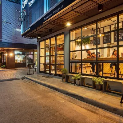 Siam Subway Hostel & Café Отели рядом с достопримечательностью «Китайский квартал в Сампенге»