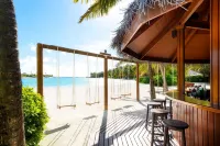 Sheraton Maldives Full Moon Resort & Spa - bar