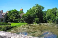 Manoir de la Basse-Cour Hotels in Saulges
