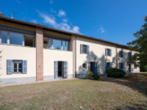 Marina Hotels in Tortona