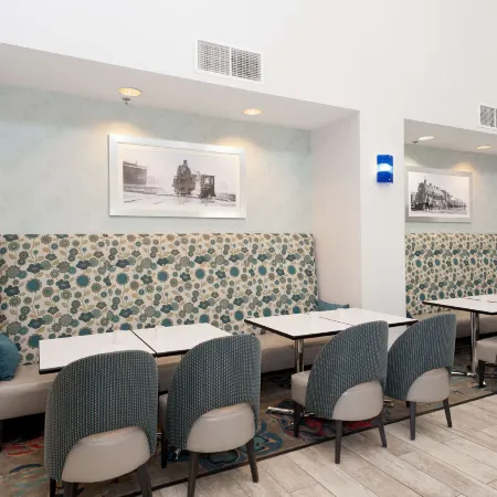 Hampton Inn & Suites McComb