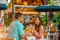 OUTRIGGER Reef Waikiki Beach Resort - breakfast