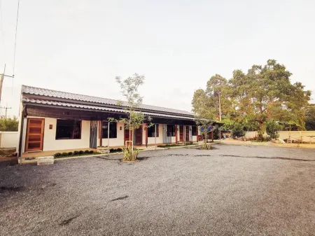 Nararin Garden House