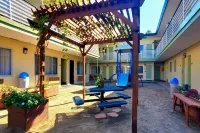 Quality Inn & Suites Anaheim at the Park Hotels in Anaheim