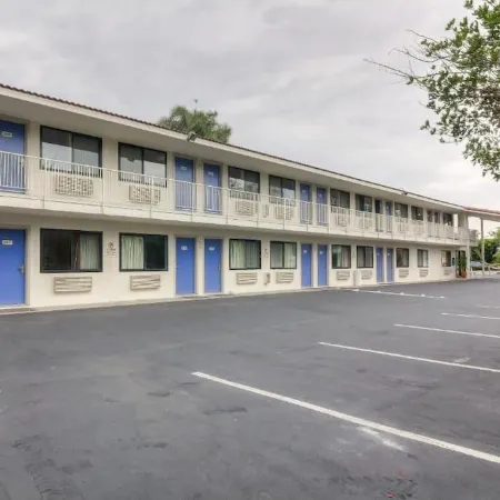 Motel 6 Camarillo, CA