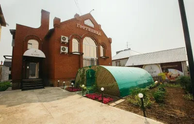 Astoriya Hotel 住宿飯店