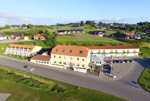 Hvalpsund Færgekro - Inns
