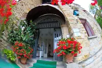 Hotel la Vela-Castello Il Rifugio