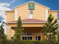 Holiday Inn Express & Suites Ormond Beach - North Daytona