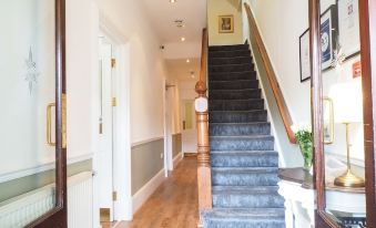 Villa Verde Gatwick