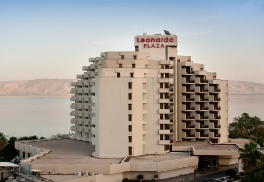 萊昂納多廣場太巴列飯店