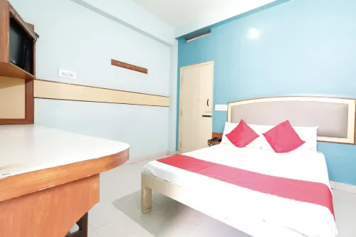 New Hotel Surya Lodge Hotels in Hiriyur