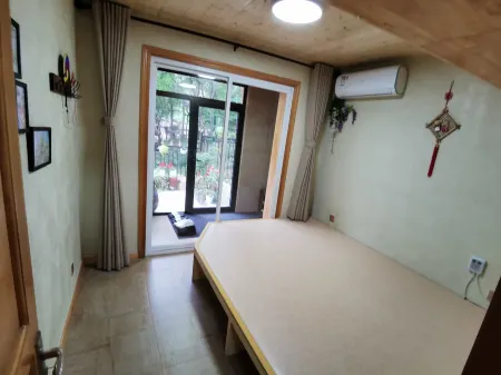 Yiyan Featured Homestay (Yanhe Street)
