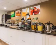 Suburban Studios Hotel Kingsland Near I-95 - breakfast