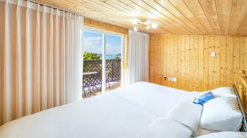 Yeosu Dangdangi Dog Family Pension Gold - Pet friendly