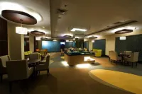Emerald Garden International Hotel - バー