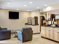 Days Inn by Wyndham Atlanta/Southlake/Morrow - breakfast