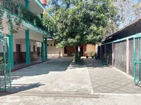 Tata Homestay Family Hotels in Borobudur Subdistrict