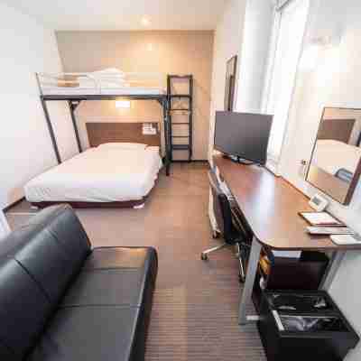 Super Hotel Jr Fujiekimae Kinenkan Rooms