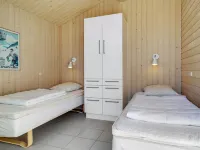 "Dorothe" - 1.4km from the Sea