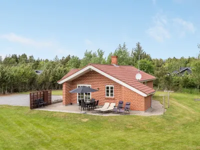 "Kalotta" - 3.2km from the Sea